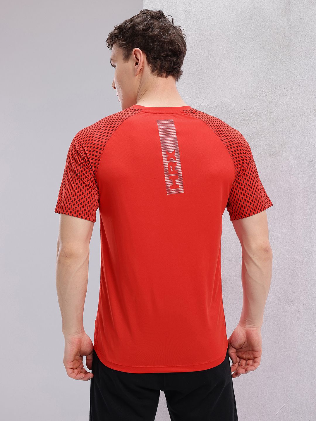 HRX by Hrithik Roshan Brand Logo & Geometric Printed Rapid-Dry Training T-shirt