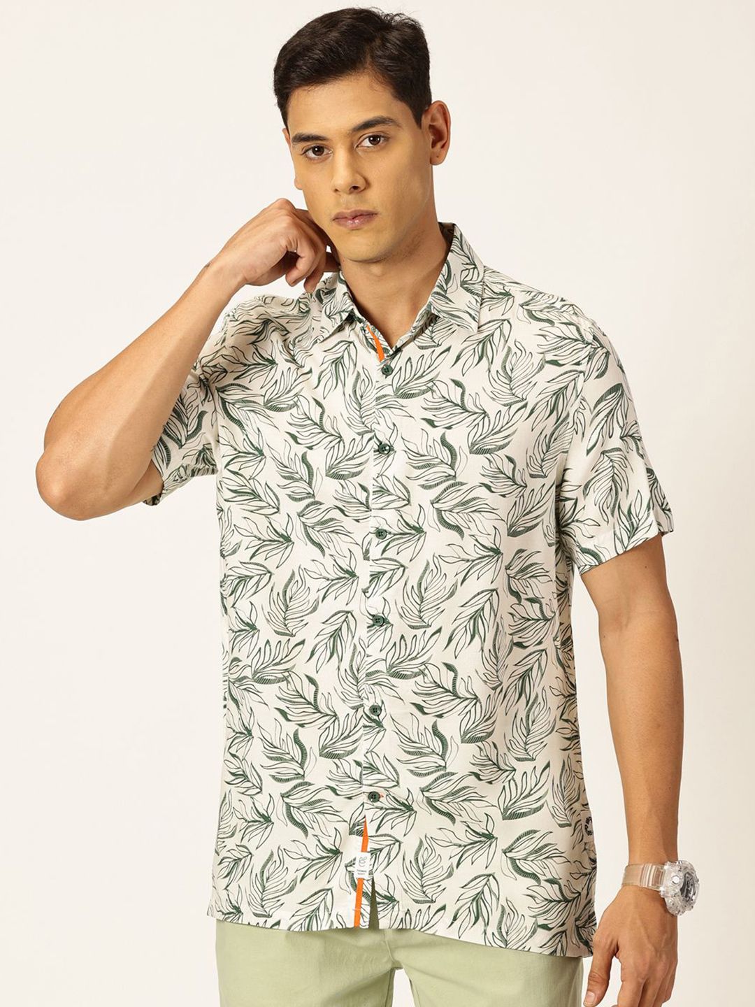 Thomas Scott Men Premium Tropical Printed Spread Collar Casual Shirt