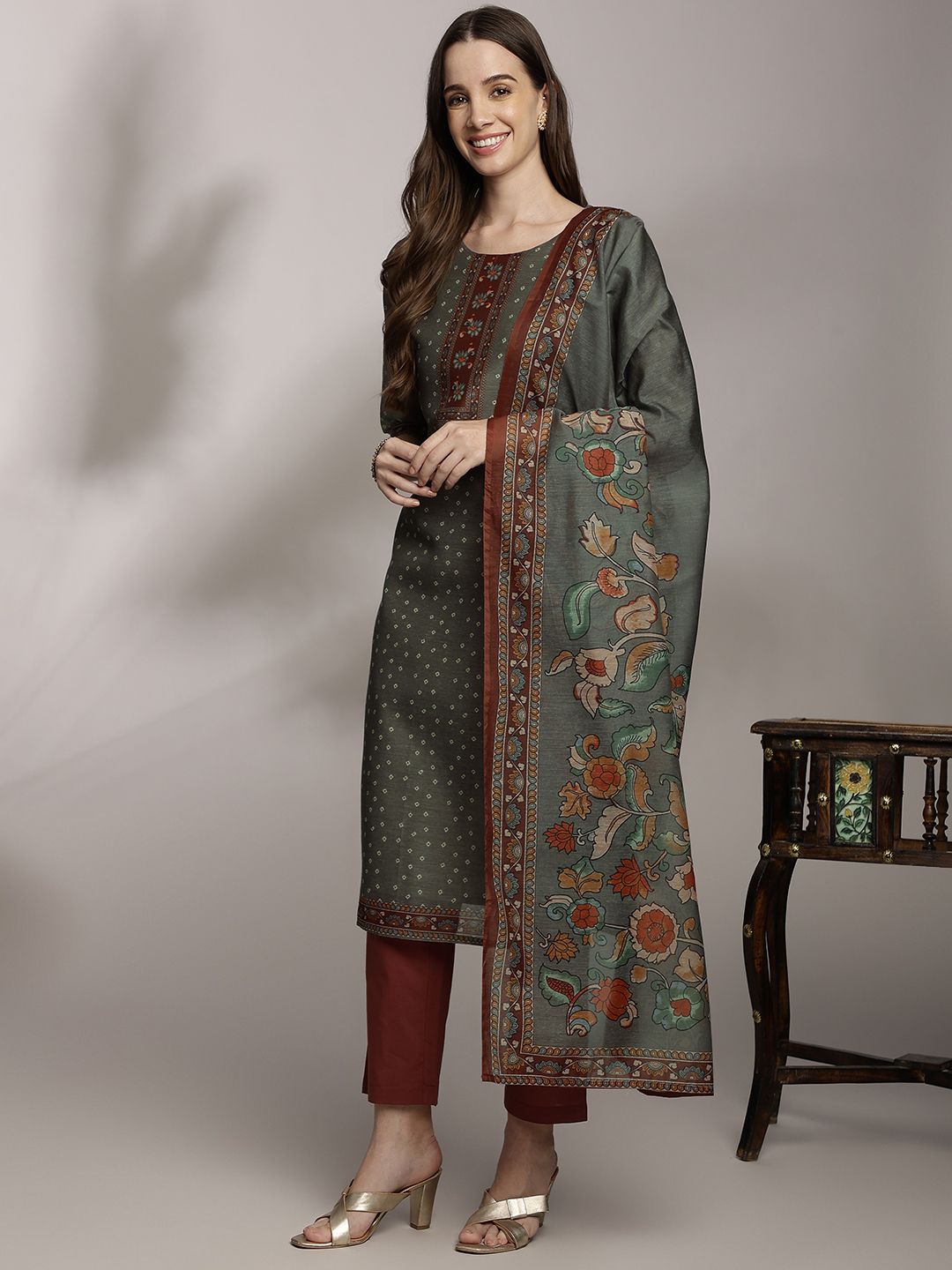 Anouk Women Ethnic Motifs Printed Kurta with Trousers & Dupatta