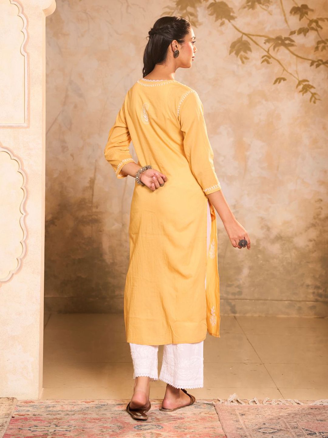House of Chikankari Women Yellow Cotton Chikankari Embroidered Kurta