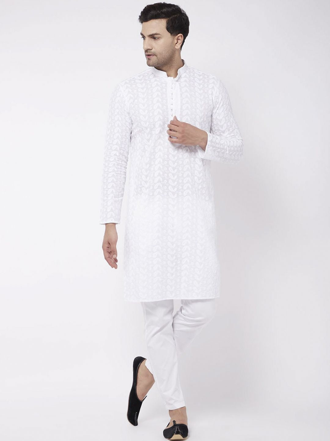 VASTRAMAY Men White Chikankari Pure Cotton Kurta with Churidar