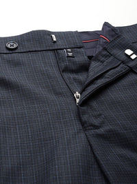 Park Avenue Men Checked Formal Trousers