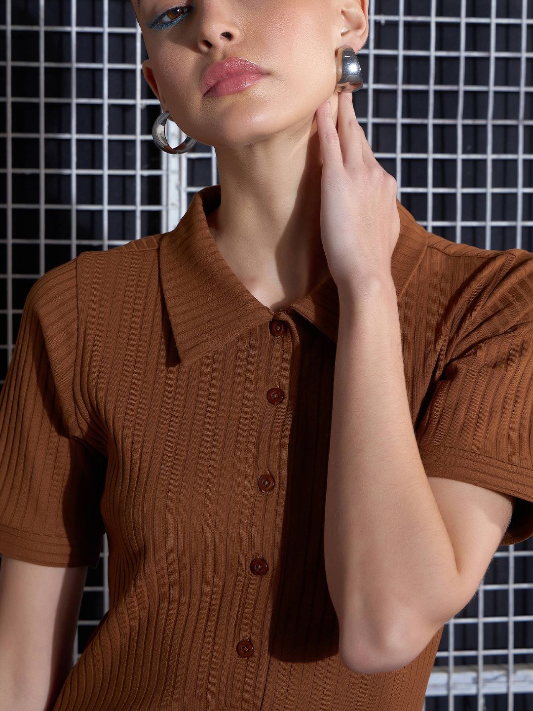 SASSAFRAS Brown Self Design Midi Sheath Dress