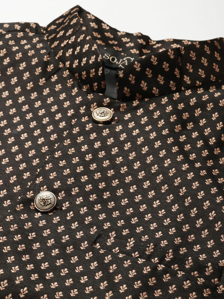 SOJANYA Kurta Motif Etnik Berwarna Emas Lelaki dengan Churidar