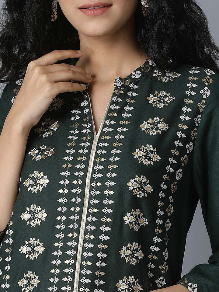 W Women Green Printed Kurta