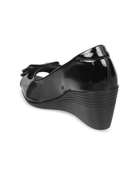 Metro Bows Embellished Peep Toes Wedge Heels