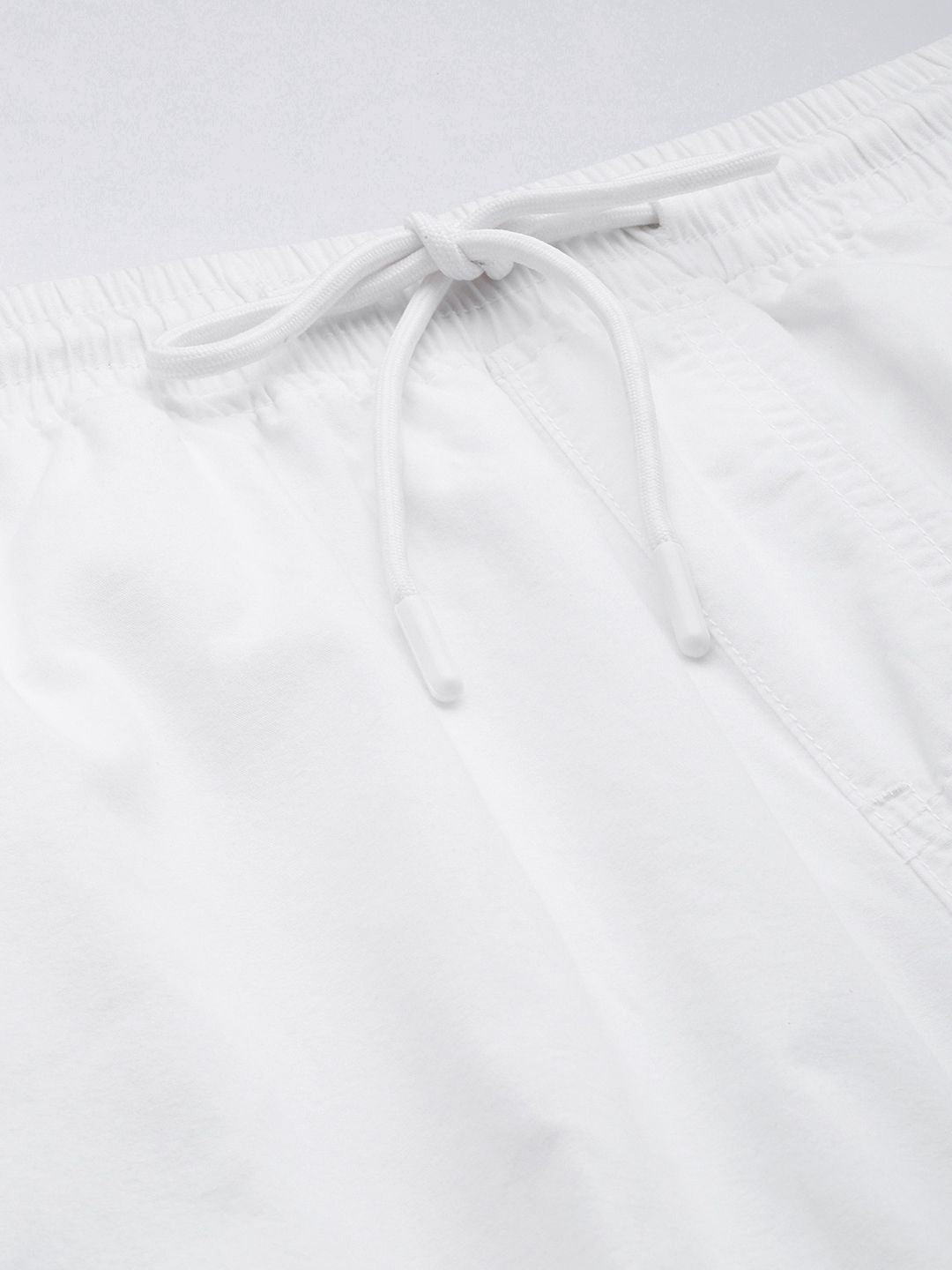Bene Kleed Men White Parachute Fit Cotton Cargos Trousers