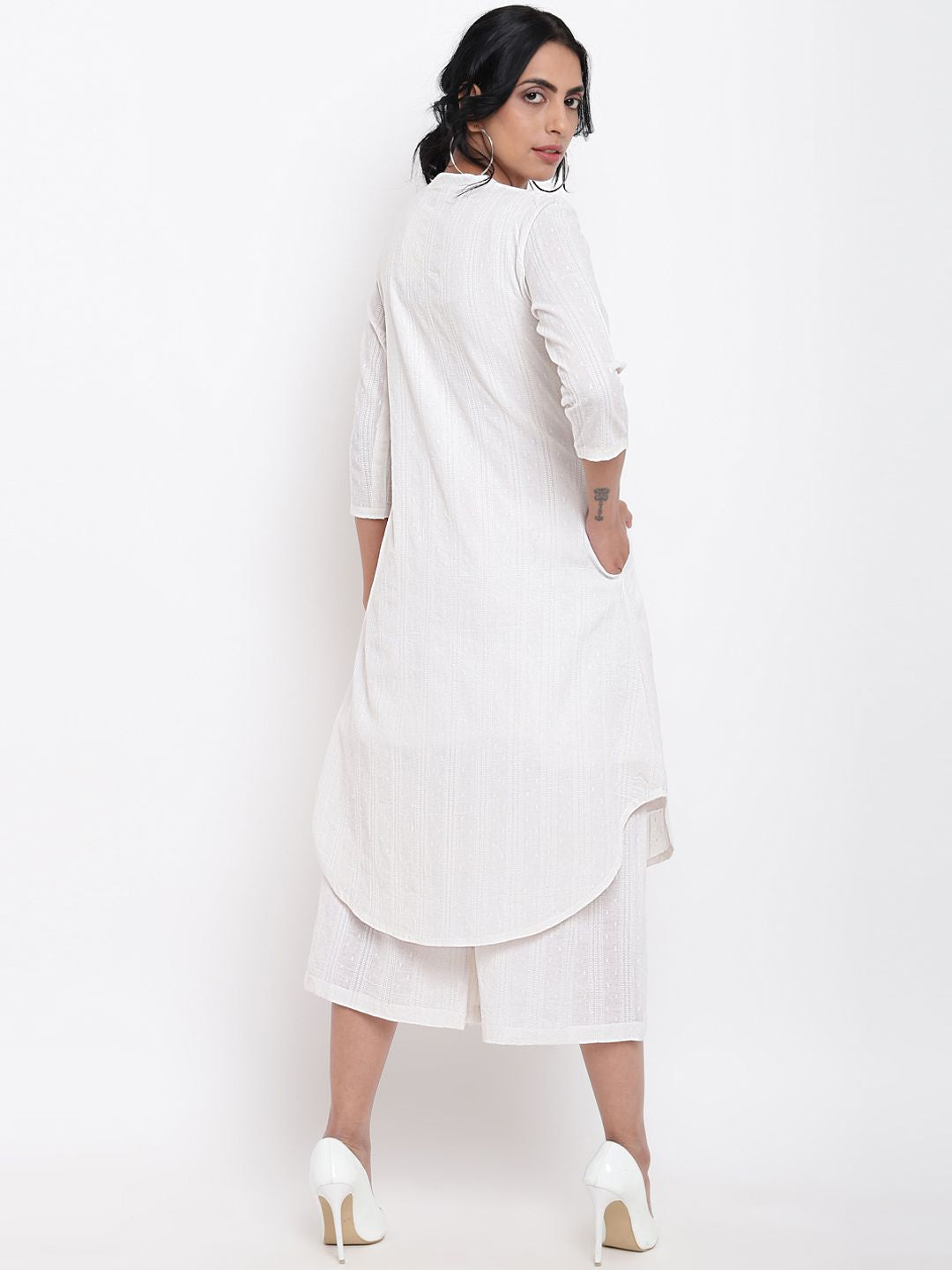 trueBrowns Women White Self Design Kurta with Palazzos