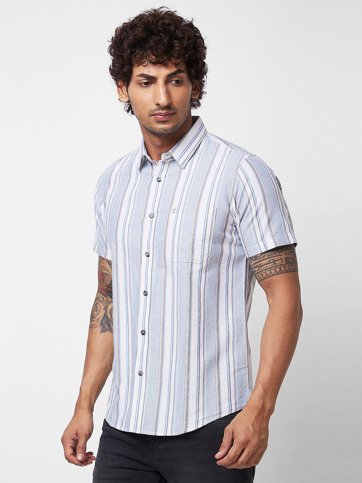 SPYKAR Vertical Striped Spread Collar Short Sleeves Cotton Casual Shirt