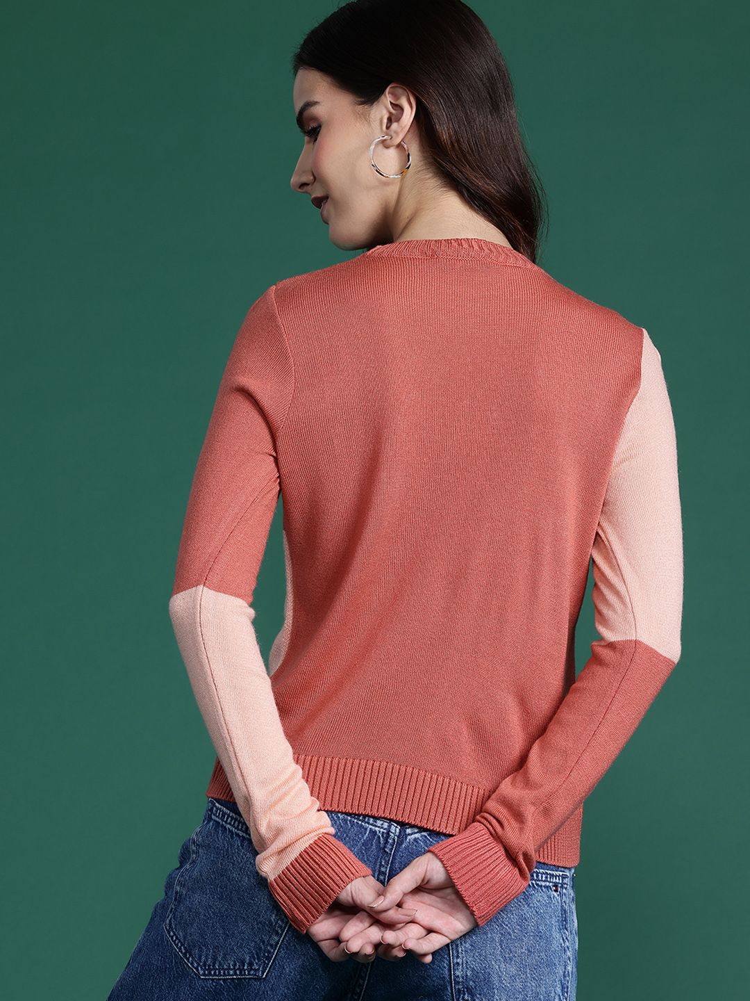 DressBerry Acrylic Self-Design Colourblocked Pullover