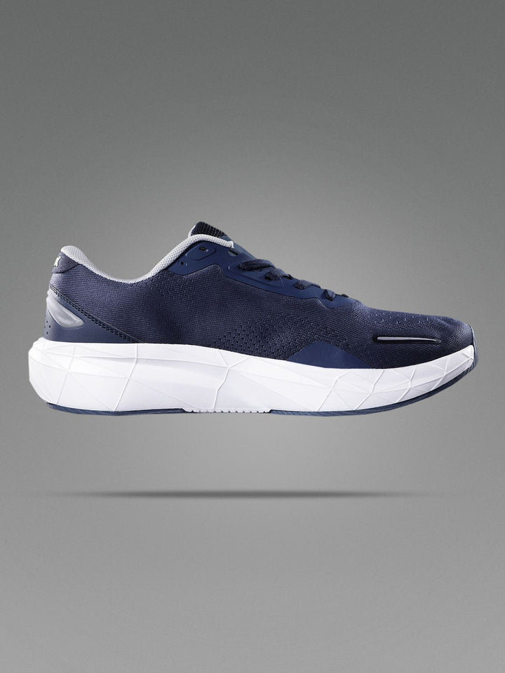 HRX by Hrithik Roshan Men CARBONIC Running Shoes