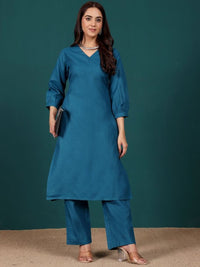 Varanga Women Regular Kurta with Trousers