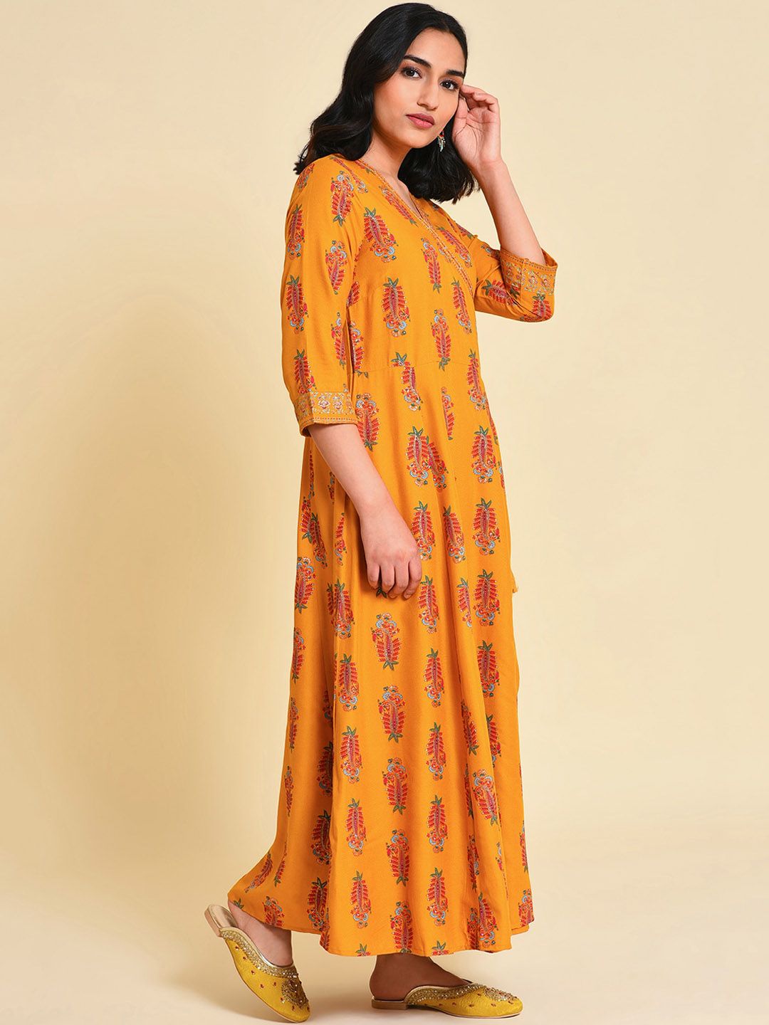 W V-Neck Angrakha Ethnic Motifs Printed A-Line Kurta with Trousers