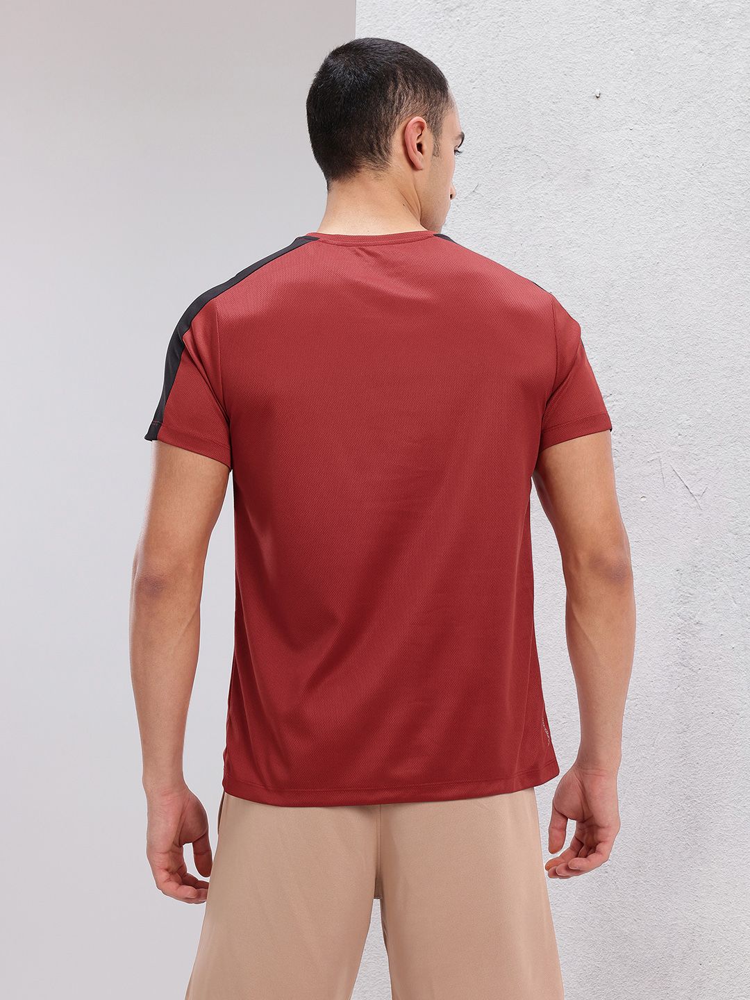 HRX by Hrithik Roshan Typography Printed Rapid-Dry Running T-shirt