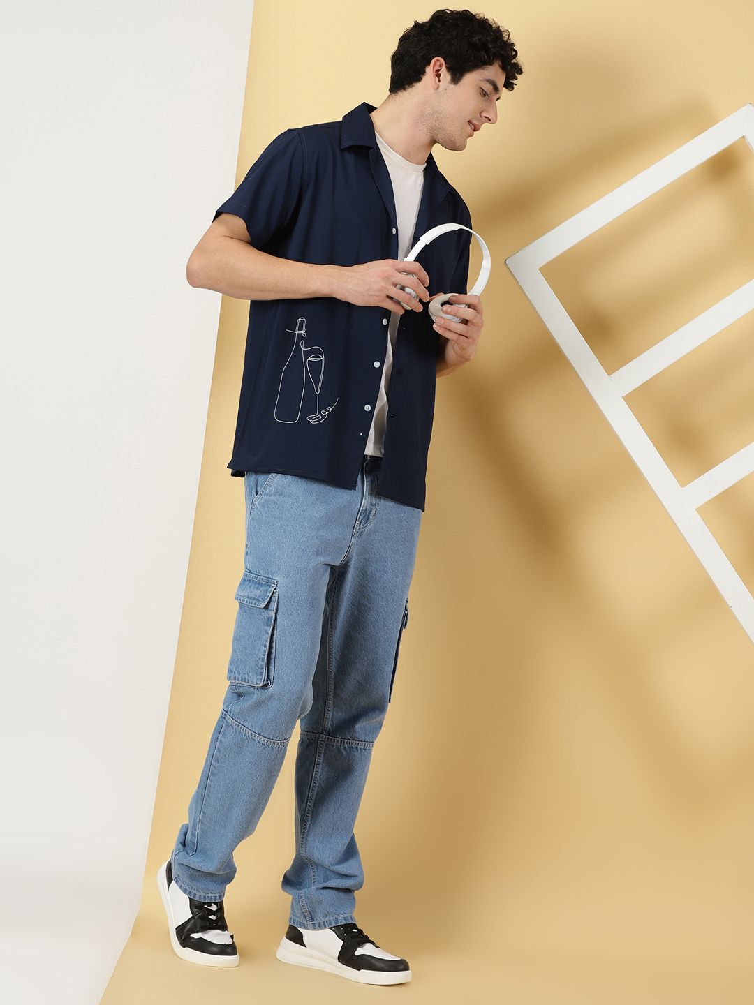 Thomas Scott Classic Spread Collar Short Sleeves Casual Shirt