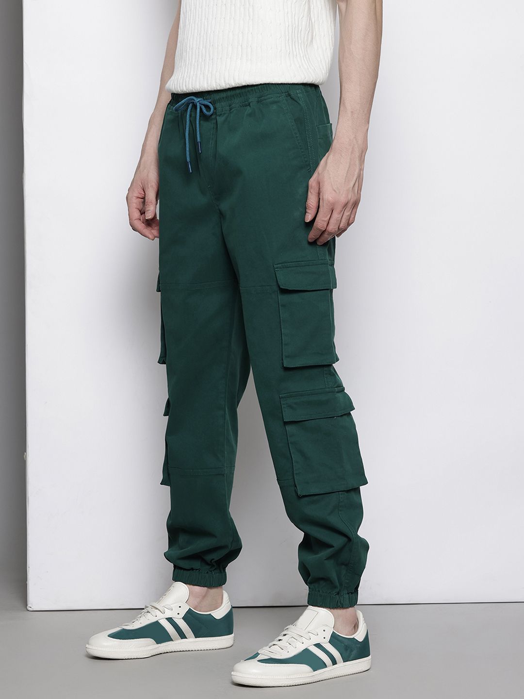 The Indian Garage Co Men Relaxed Fit Cargo Style Joggers