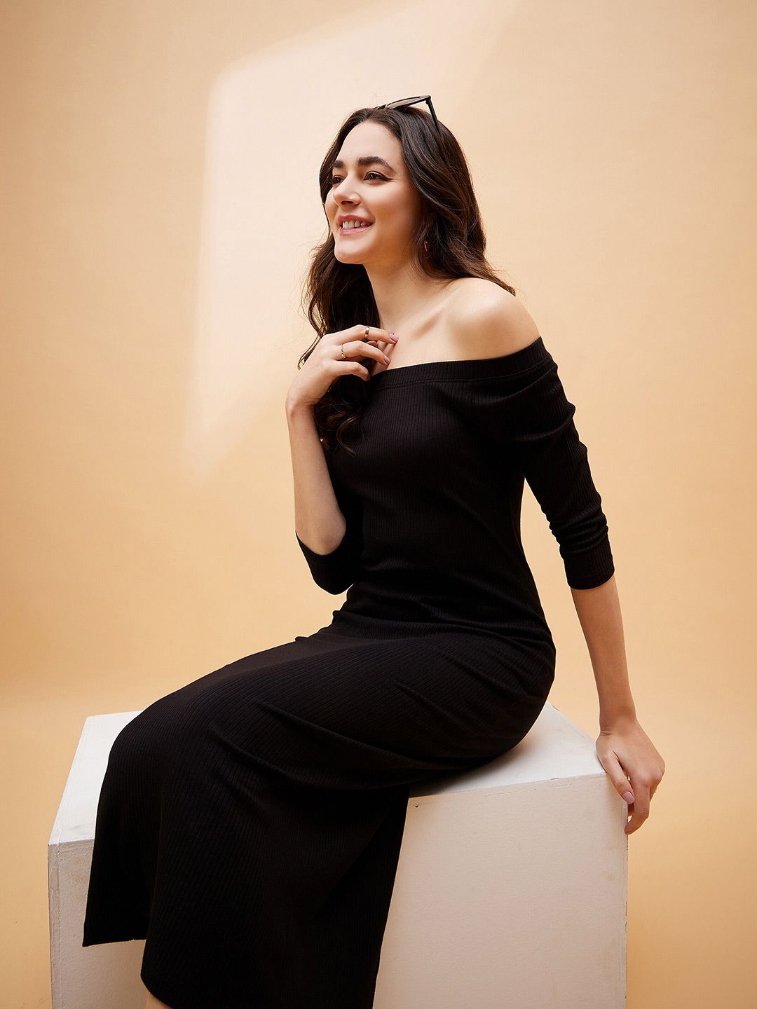 SASSAFRAS BASICS Self Design Off-Shoulder Sheath Midi Dress