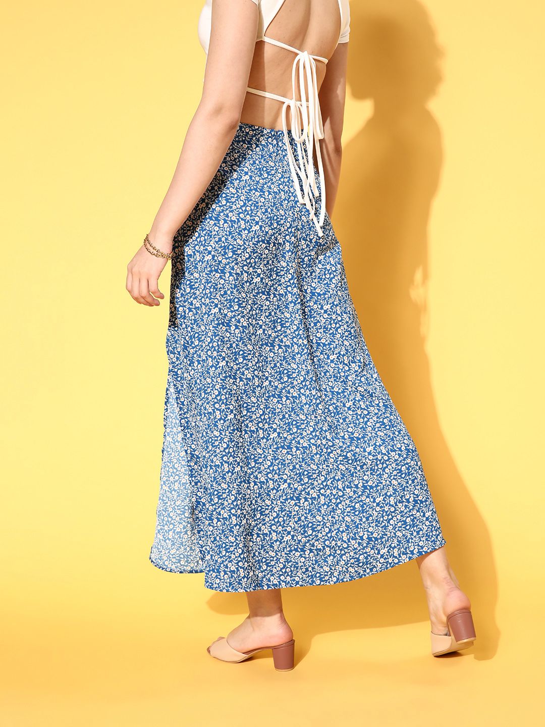 Berrylush Blue Ditsy Floral Print High-Rise A-Line Skirt