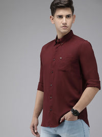 THE BEAR HOUSE Men Maroon Solid Slim Fit Casual Shirt