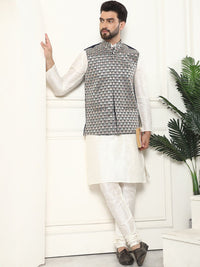 SOJANYA LUXE Men Embroidered Mandarin Collar Nehru Jackets
