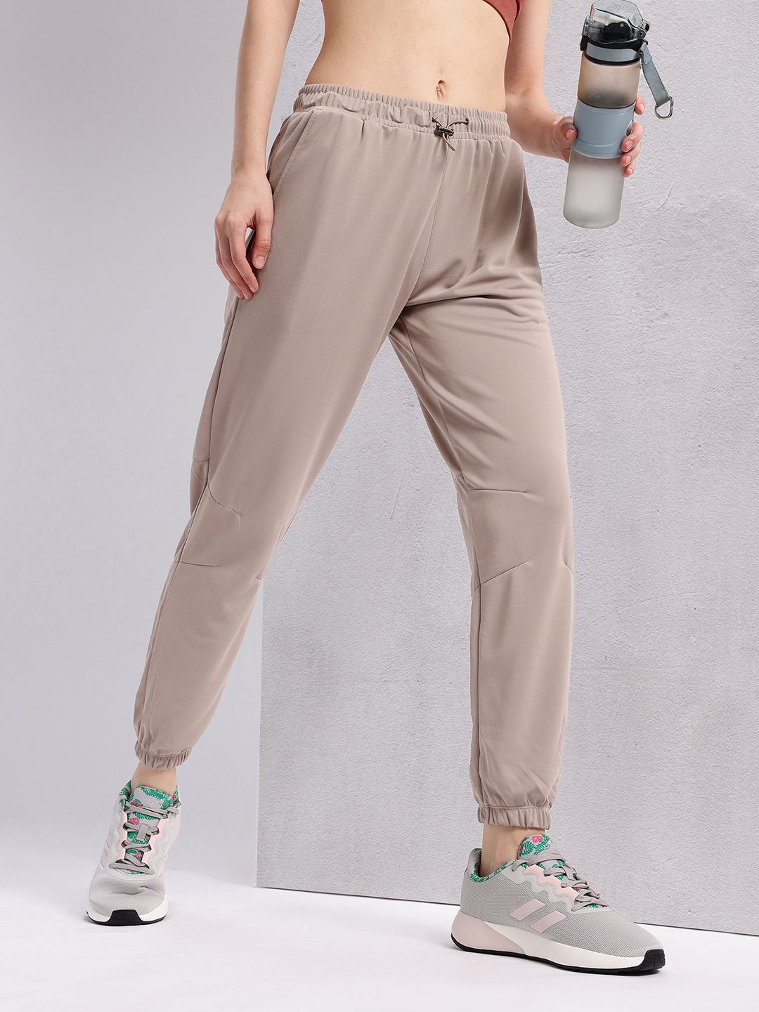 HRX by Hrithik Roshan Women Rapid-dry Running Joggers