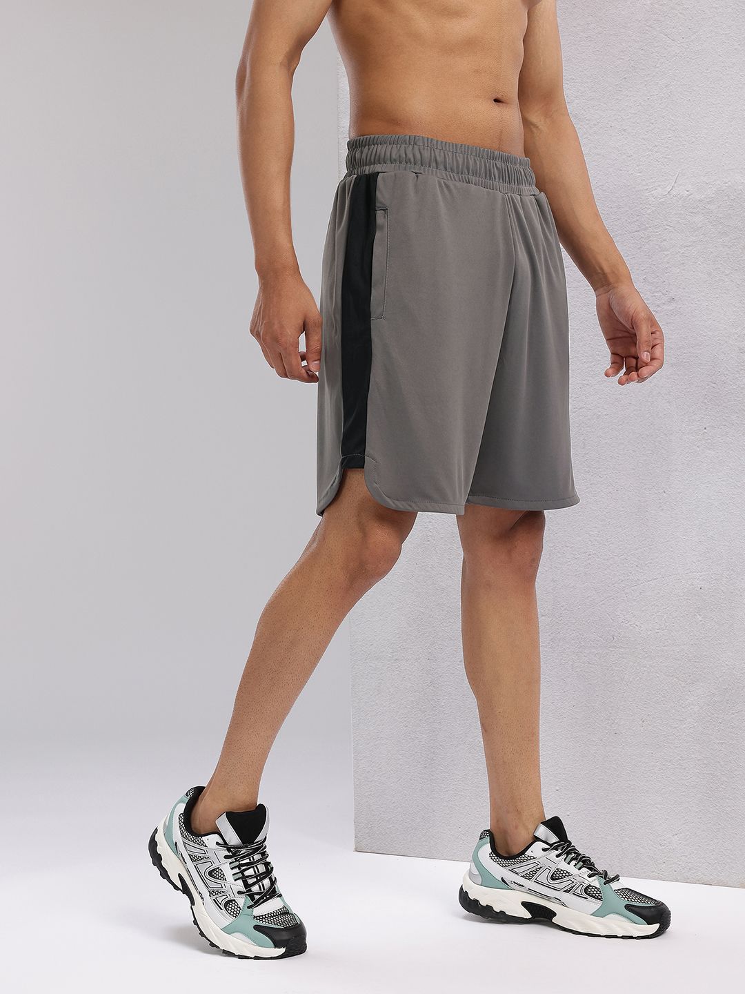 HRX by Hrithik Roshan Men Side Stripe Training Shorts