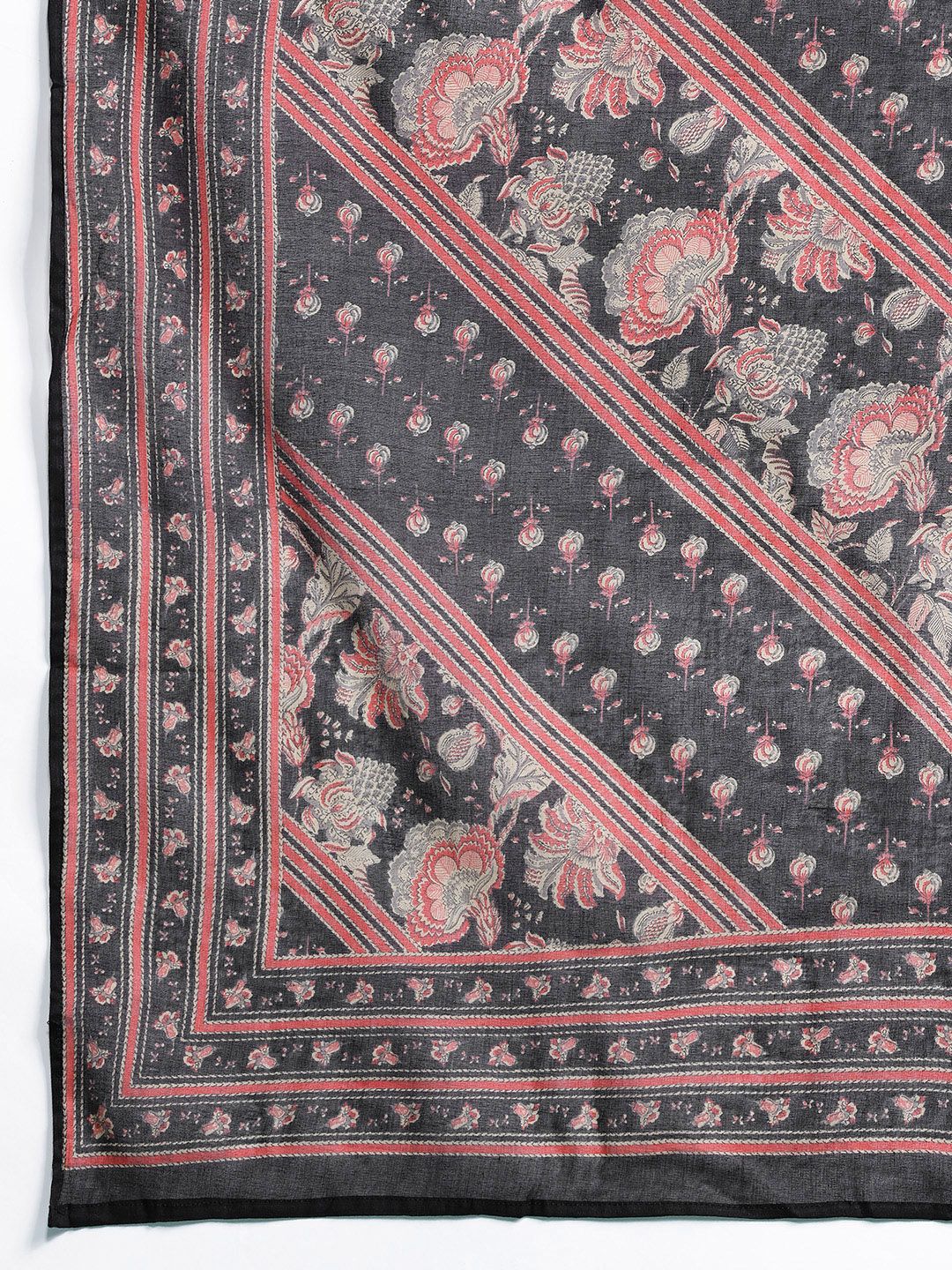 Indo Era Floral Yoke Design Thread Work Kurta With Trousers & Dupatta