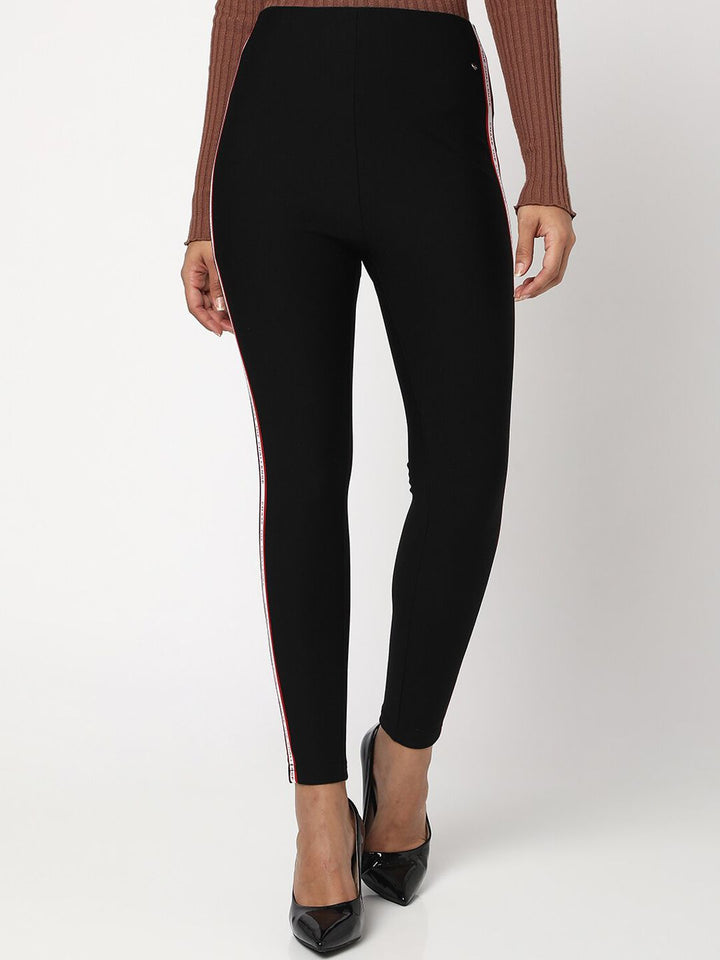 SPYKAR Women Black Solid Track Pant