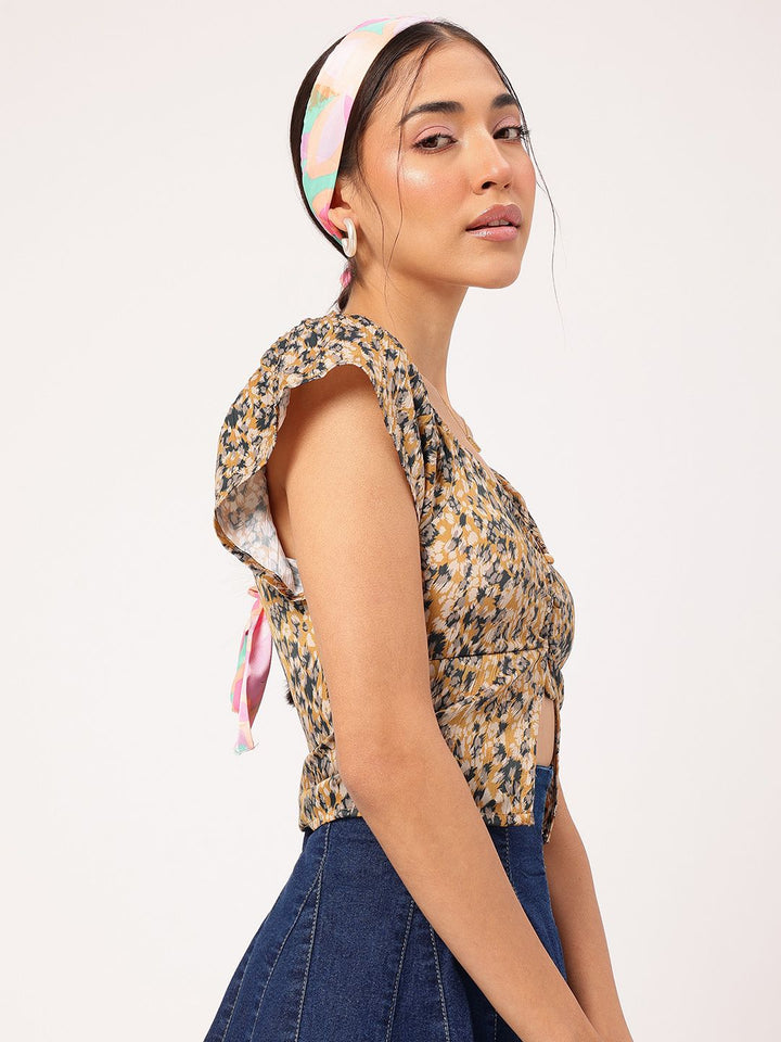 DressBerry Soft Serve Style Printed Front Slit Empire Crop Top