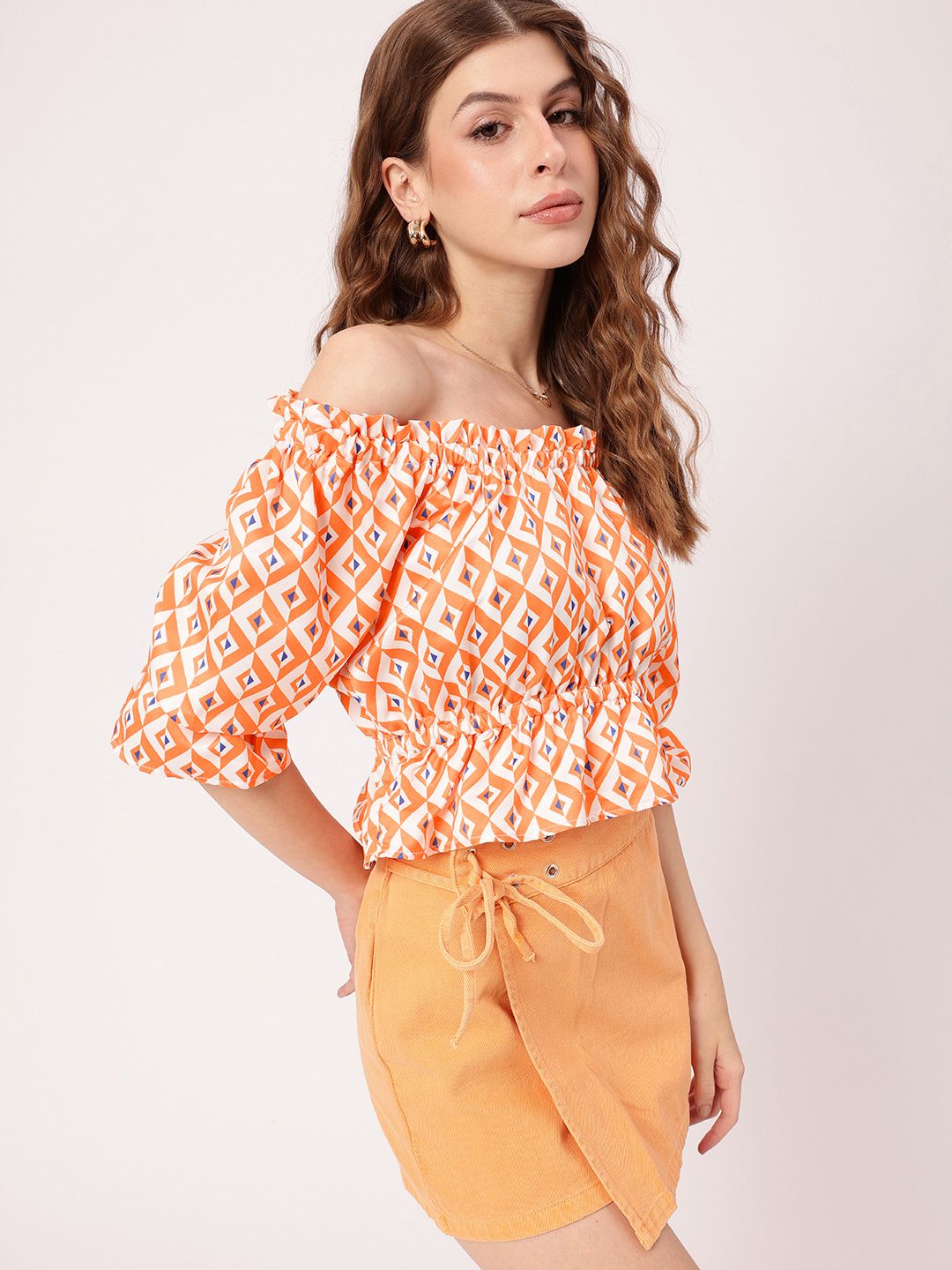 DressBerry Striking Core Gathers Printed Off-Shoulder Peplum Crop Top
