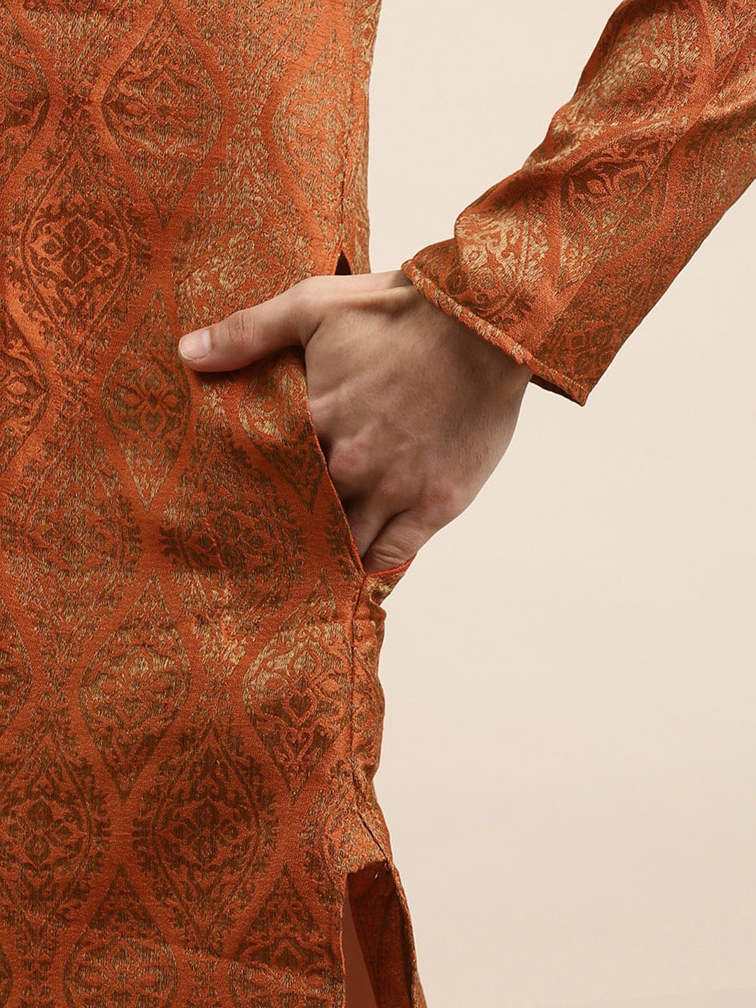 SOJANYA Ethnic Motifs Woven Design Regular Kurta With Churidar