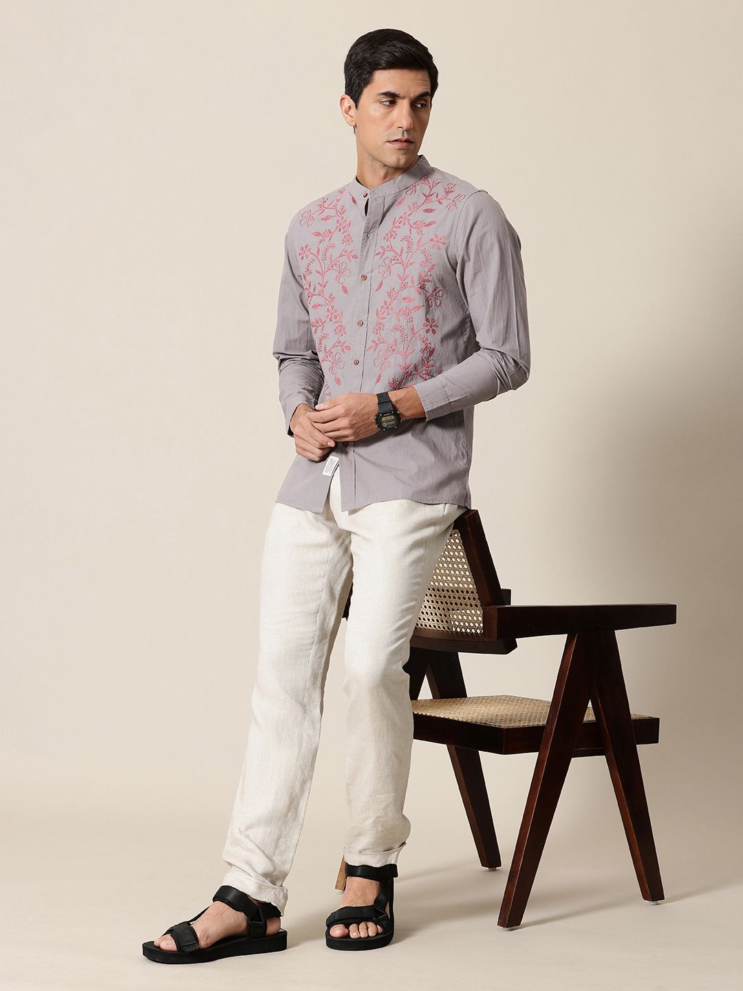 Mr Bowerbird Pure Cotton Floral Embroidered Tailored Fit Opaque Casual Shirt