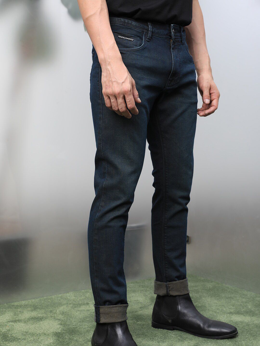RARE RABBIT Men Genevo Regular Fit Mid-Rise Jeans