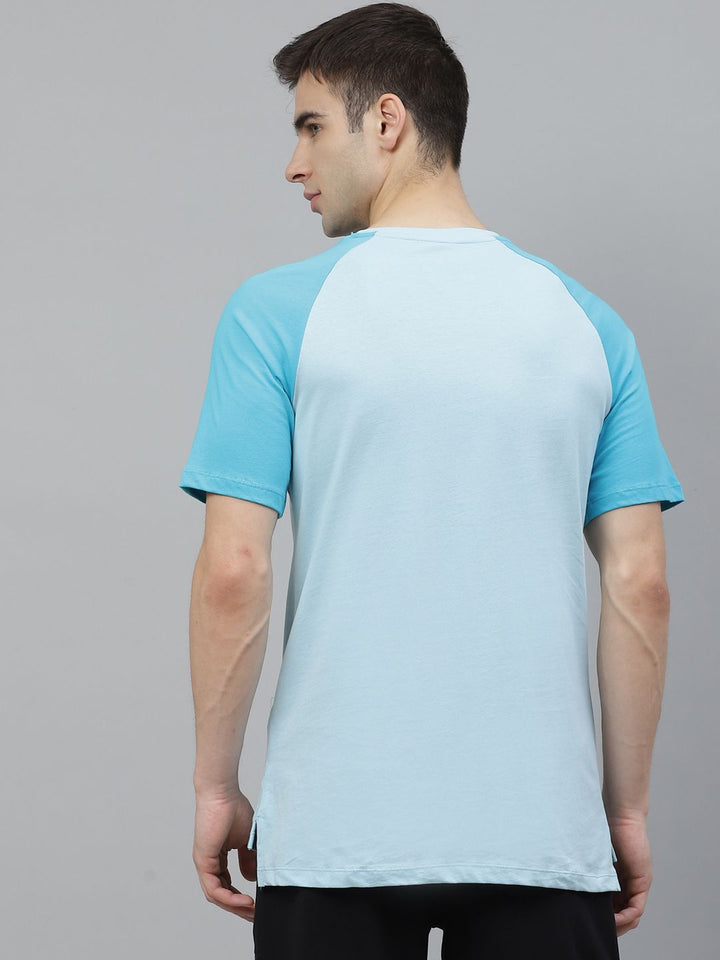 HRX By Hrithik Roshan Men Crystal Blue Cotton Printed Bio-Wash Lifestyle Pure Cotton T-shirt