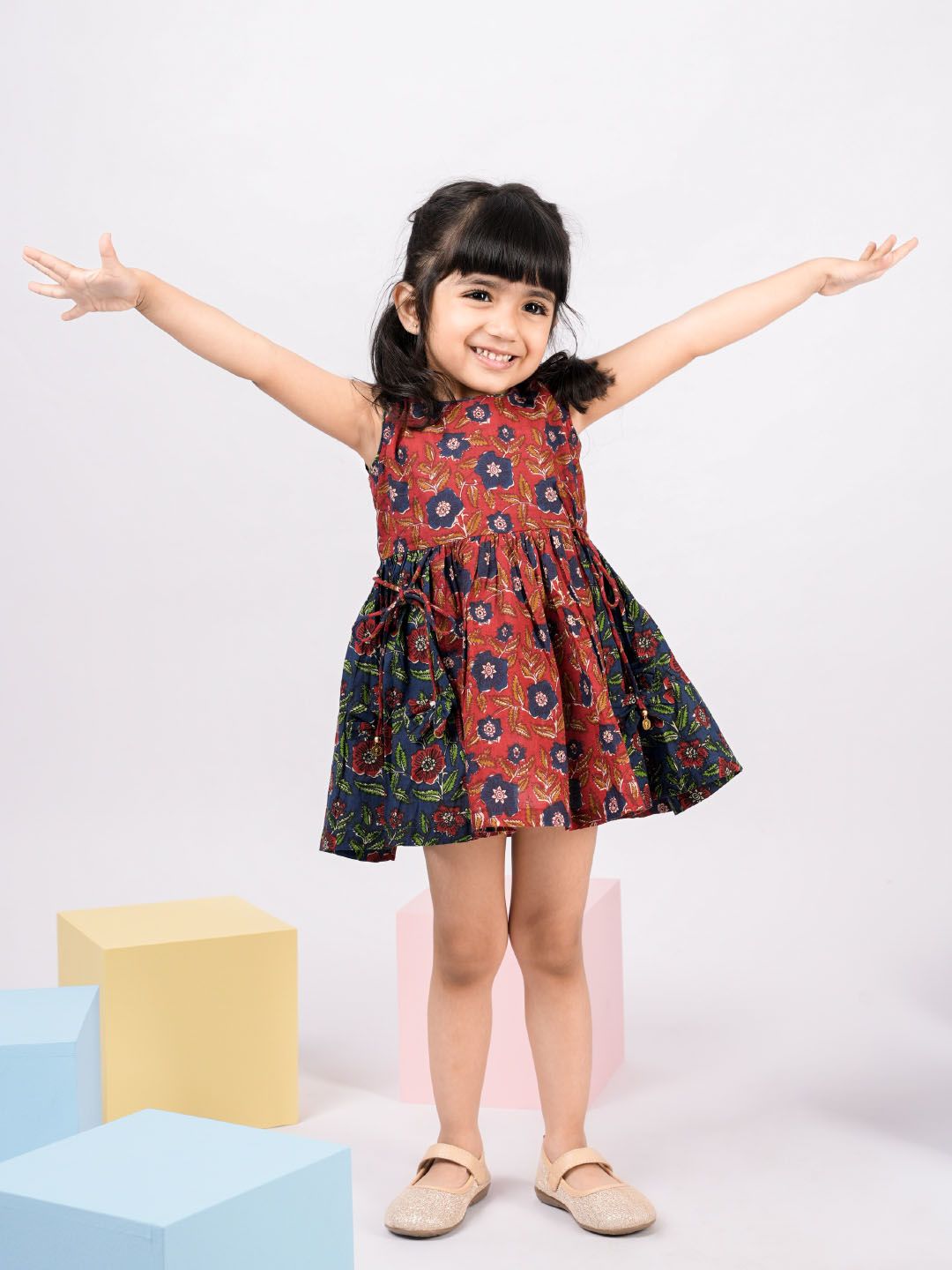 VASTRAMAY Girls Floral Printed Tie-Ups Detail Fit & Flare Dress