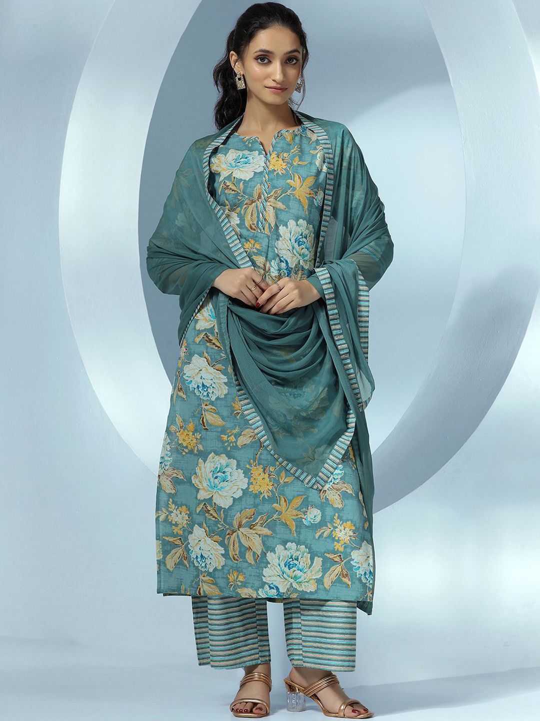 Libas Women Floral Printed Regular Pure Cotton Kurta with Palazzos & With Dupatta