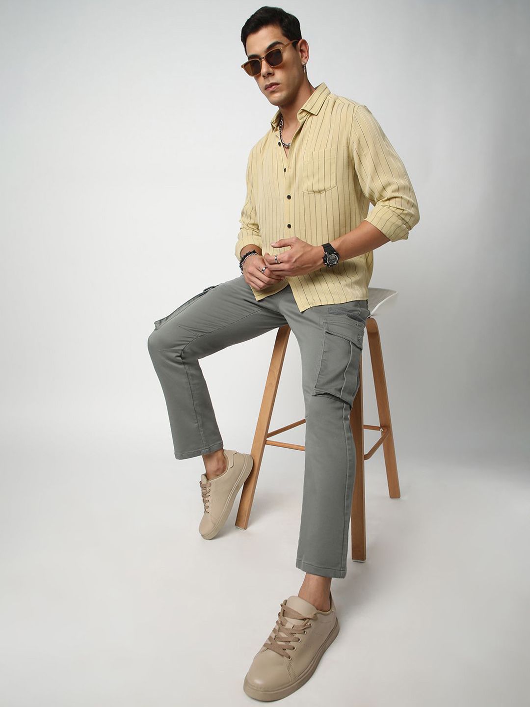 VASTRADO Men Classic Spread Collar Vertical Striped Slim Fit Casual Shirt