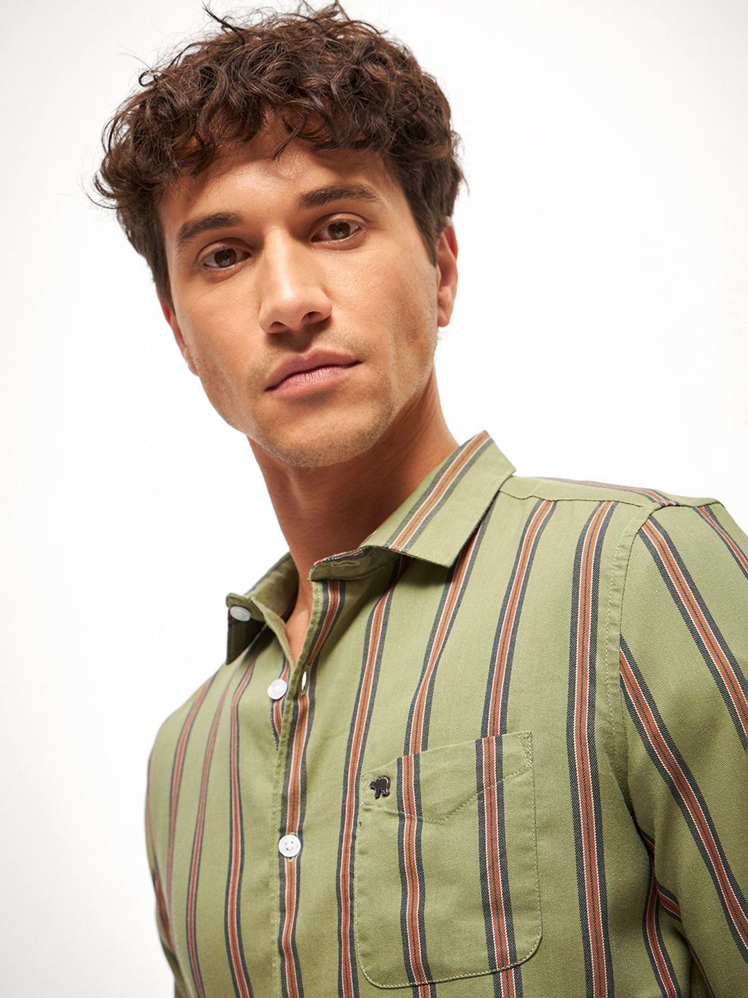 THE BEAR HOUSE Men Slim Fit Tartan Checks Opaque Striped Casual Shirt