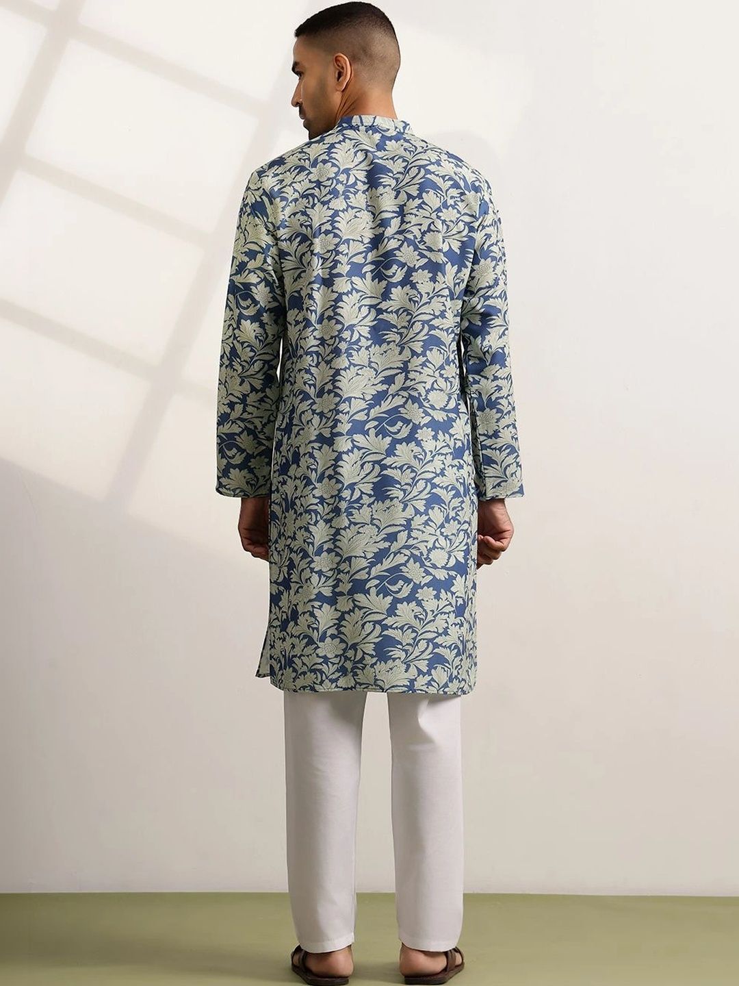Anouk Men Floral Printed Kurta Biasa dengan Seluar