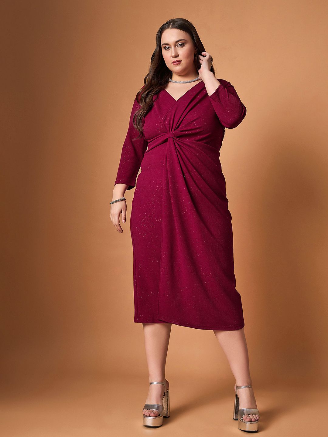 SASSAFRAS Curve Midi Dress