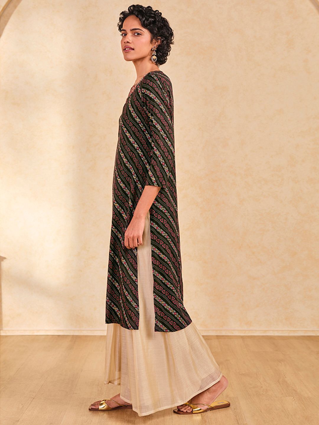 Global Desi Bandhani Printed Mirror Work Straight Kurta