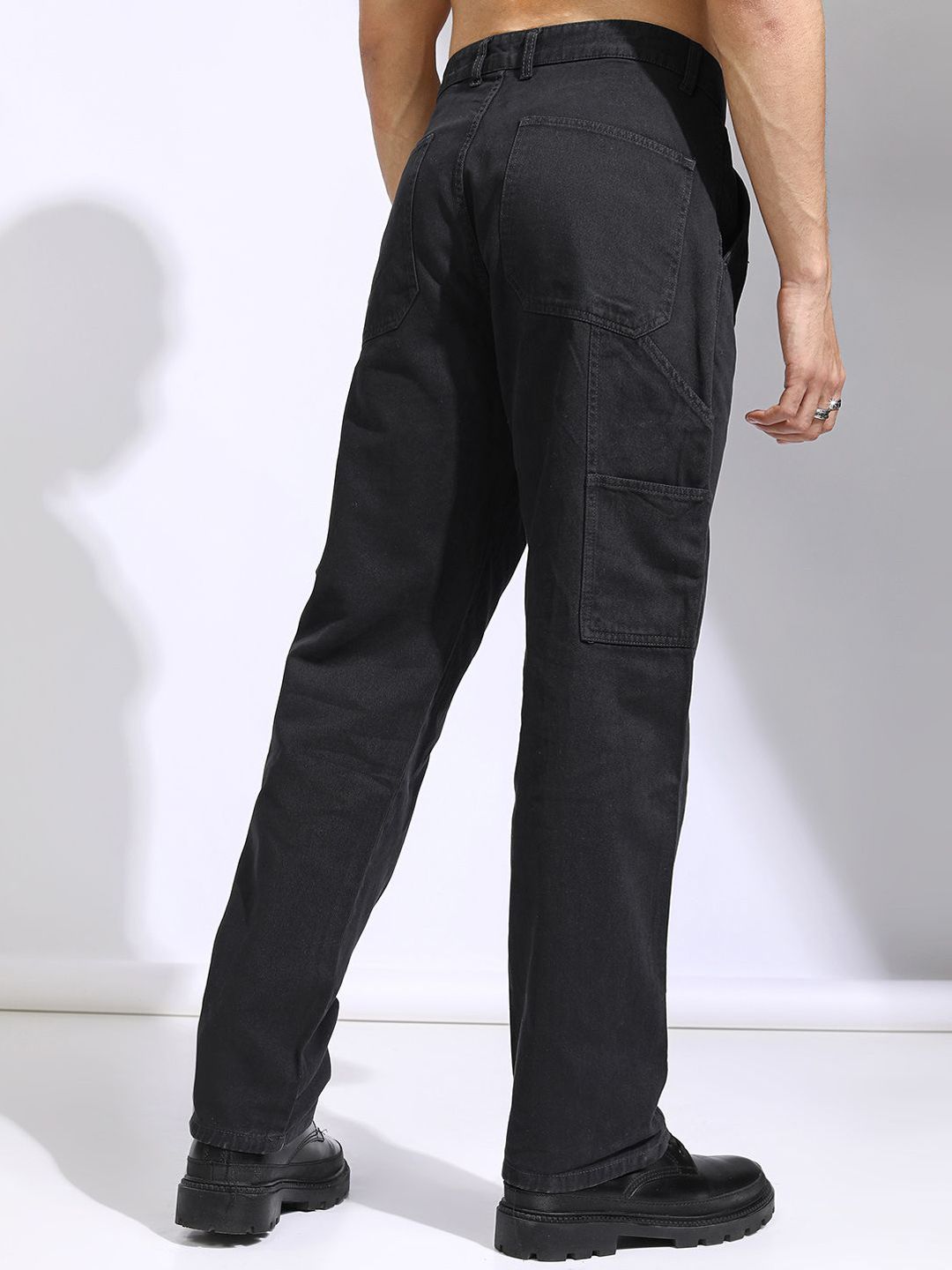 HIGHLANDER Men Cotton Mid-Rise Straight Fit Cargo Trousers