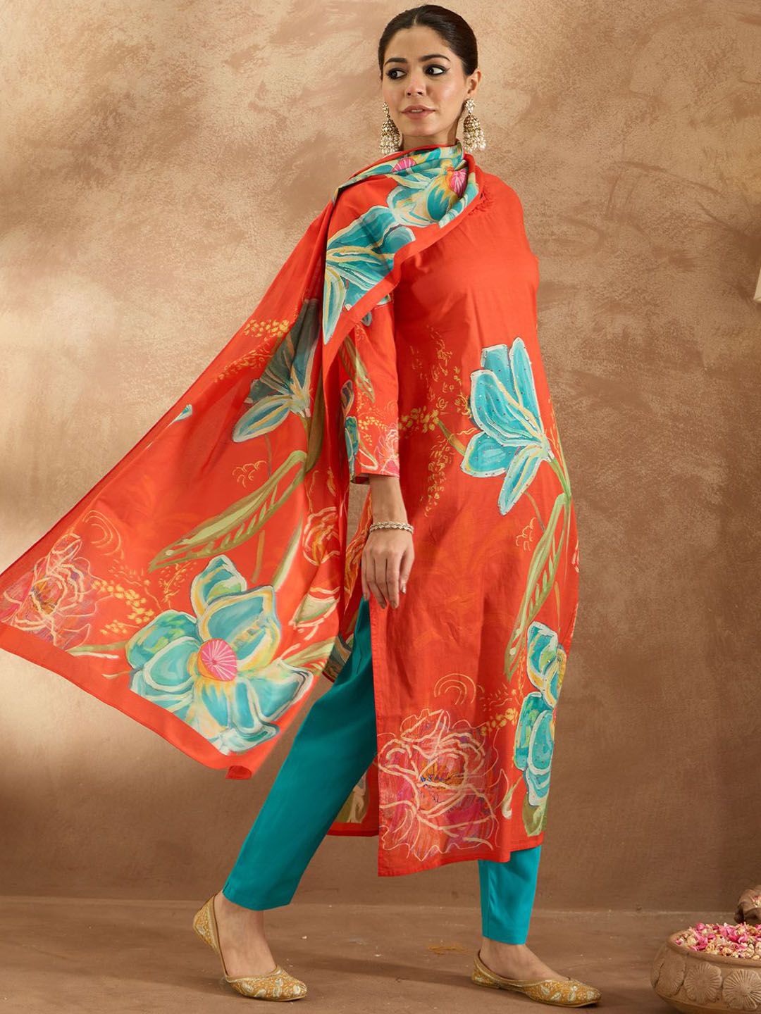 Indo Era Women Floral Printed Regular Pure Cotton Kurta with Trousers & Dupatta