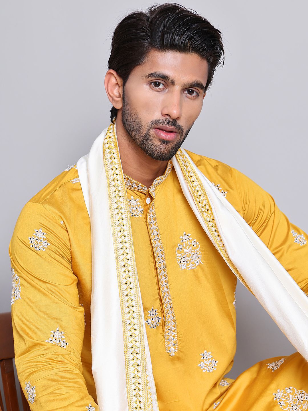 Jompers Floral Embroidered Sequinned Silk Cotton Straight Kurta with Pyjamas & Dupatta