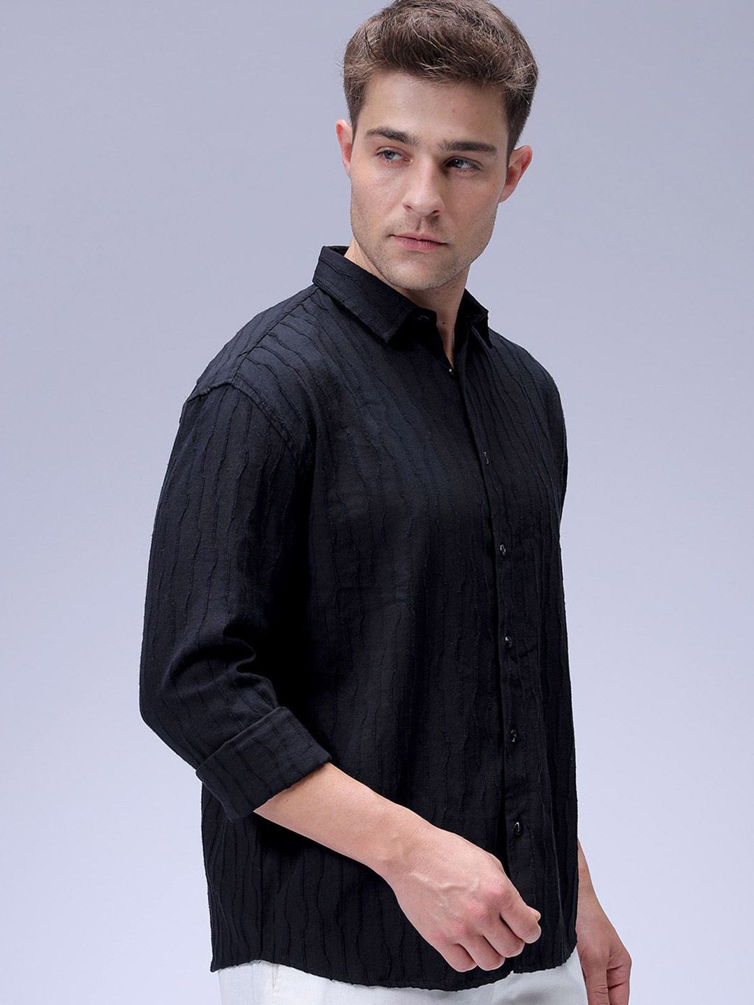 The Indian Garage Co Men Relaxed Fit Dobby Textured Resortwear Shirt