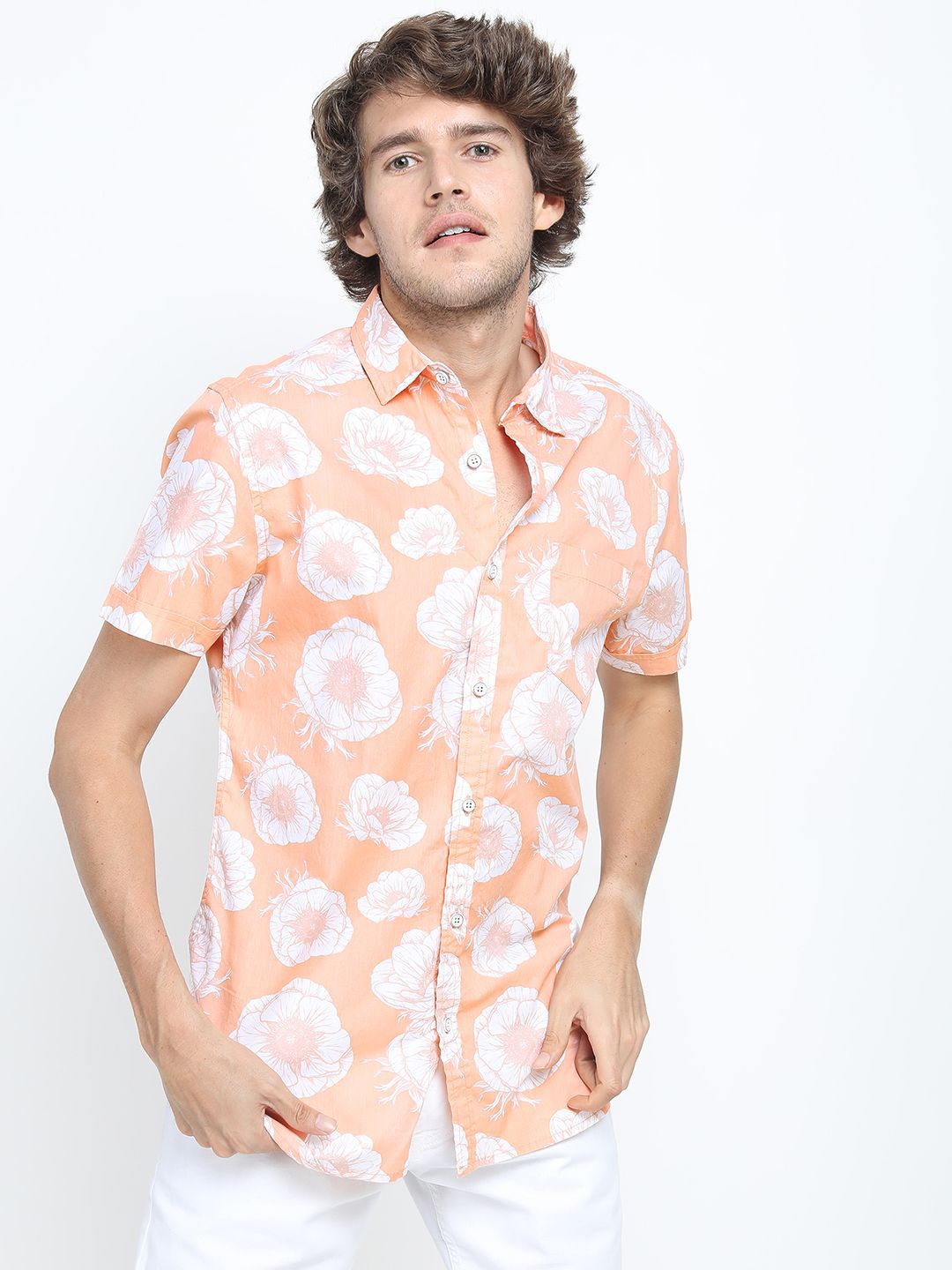 LOCOMOTIVE Men Premiums Printed Casual Slim Fit Shirt