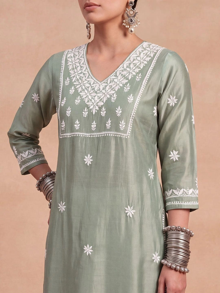 House of Chikankari Women Ethnic Motifs Embroidered Chikankari Chanderi Silk Kurta