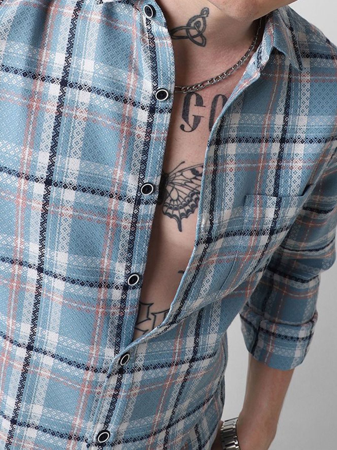 VASTRADO Men Classic Slim Fit Checked Casual Shirt