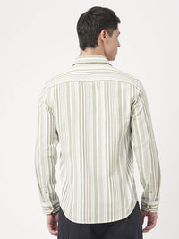 VASTRADO Men Classic Fit Spread Collar Vertical Striped Cotton Casual Shirt
