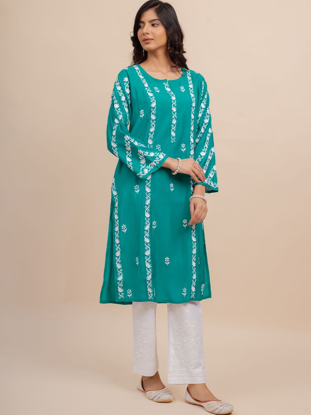 HOUSE OF KARI Women Chikankari Muslin Kurta